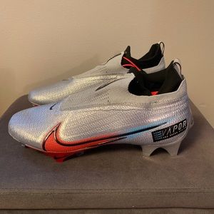 Nike Vapor Edge Elite 360 Premium Crimson Metallic